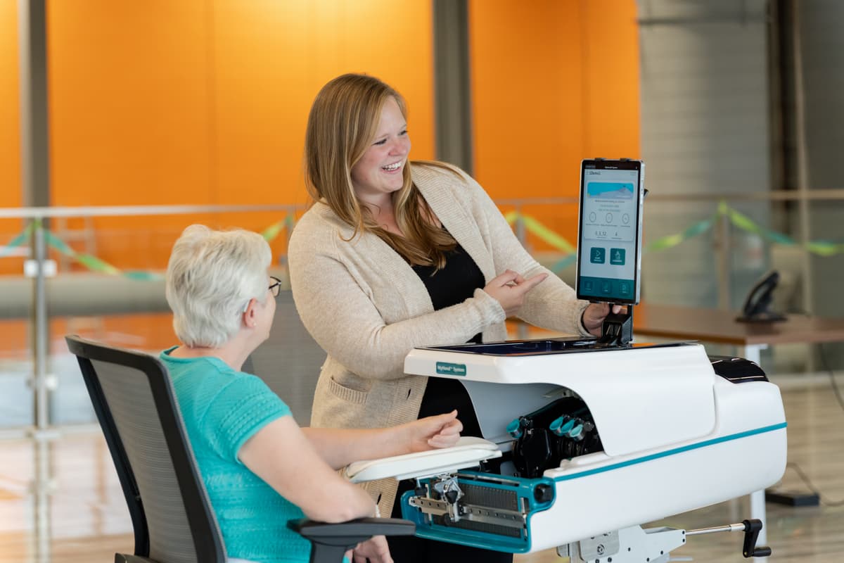 MyHand therapy session